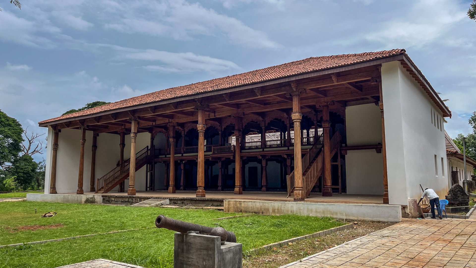 Heritage Sites - Ancient temples and palaces